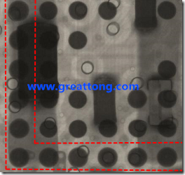BGA錫球尺寸小于0.4mm，采用降低BGA內圍襲球的錫膏量所得到X-Ray，稍微留意一下可以發現最外圈的錫量(圓的直徑)比其他內圍的錫球上的錫量來得多一點點。也就是外圈的黑色圓形直徑比內圈的圓形來得大一點點。
